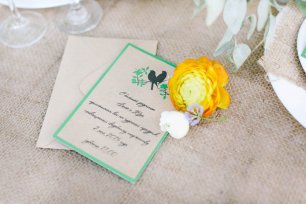 Приглашение на свадьбу из крафт-бумаги